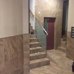 Bajada a cota cero de ascensor en CP República Argentina nº74. Alicante.